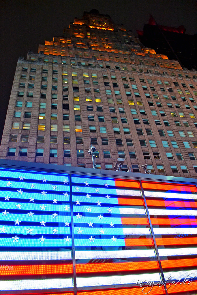 American Flag US Armed Forces & Paramount Building Times Square Midtown Manhattan New York City NY P00577 DSC_2029