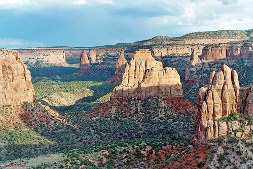 landscape scenery colorado canyon cliffs rockformations coloradonationalmonument rocktowers
