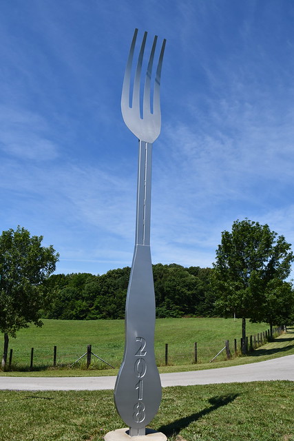 Biggest Fork in the Road, Franklin, KY