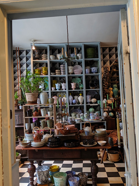 Pots and Trinkets