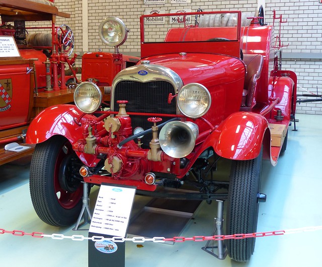Ford Model A 188A red fire truck 1929 vl