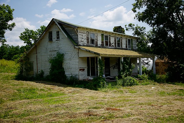 Abandoned Kentucky Farmhouse