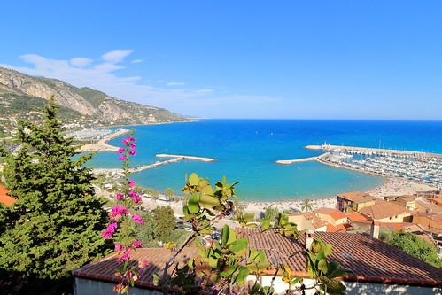 cystal clear water sea plagedessablettes menton france scenic beach panorama mediterranean weather landscape seascape blue europe