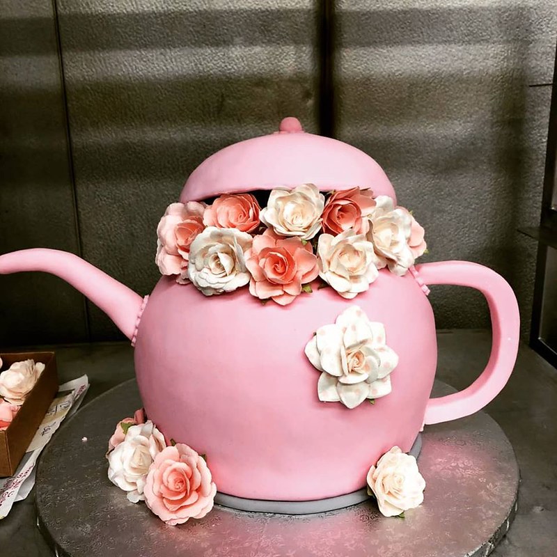 Teapot Cake by Sweetsboro Pastry Shoppe