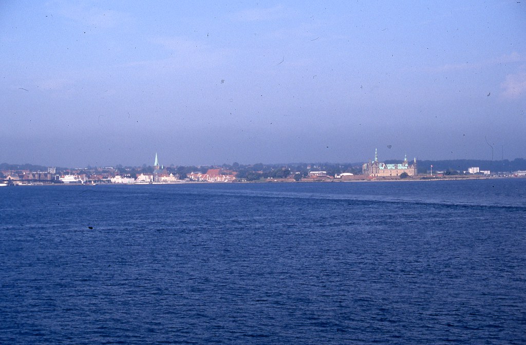 Hunsingore Looking back to Helsingor (Elsinore) | Helsingor, Denmark. B… | Flickr