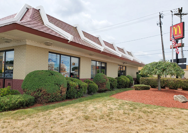 McDonald's at 285 Armistice Blvd | Pawtucket, RI