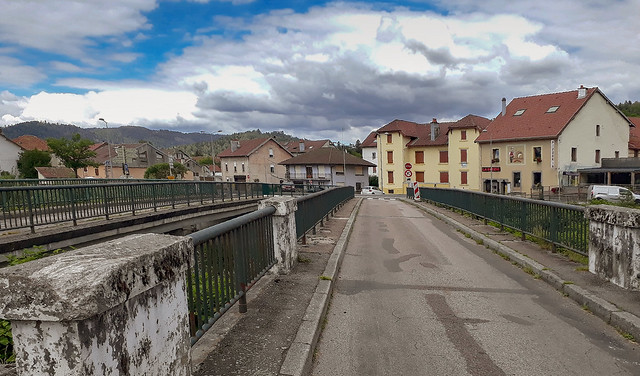 Un ancien double pont en Vosges