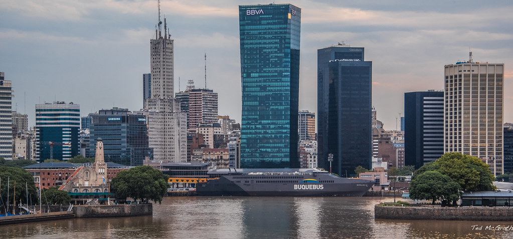 2020 - Buenos Aires - BuqueBus Puerto Madero