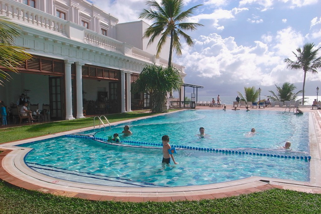 Poolside of Mount Lavinia Hotel in Colombo