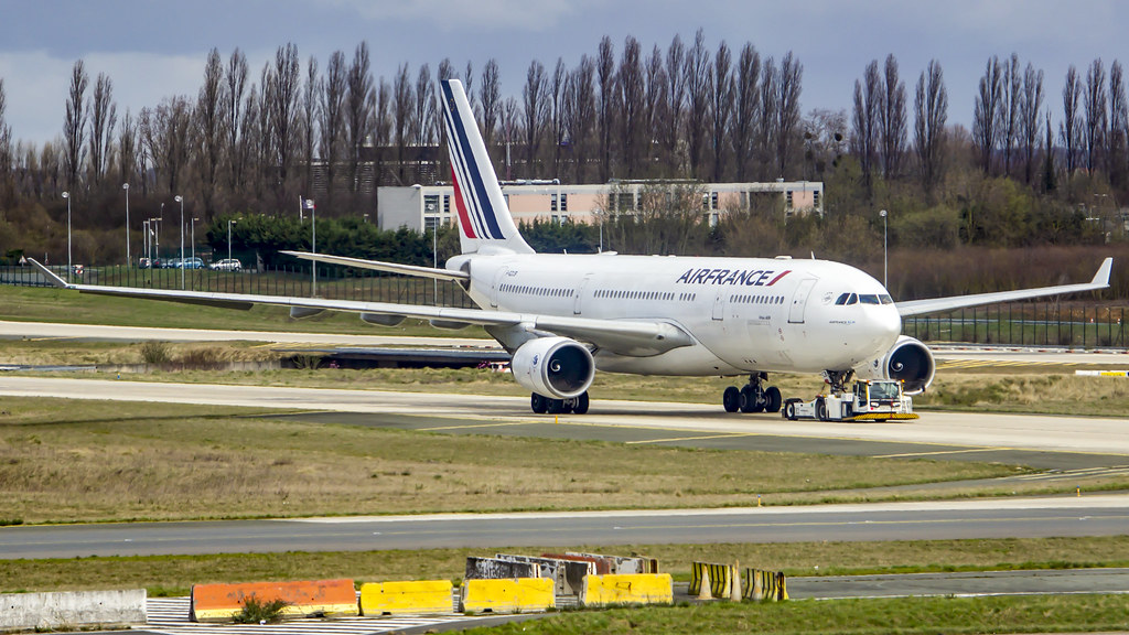 Air France Airbus A330-200 F-GZCB Paris Charles De Gaulle (CDG/LFPG)