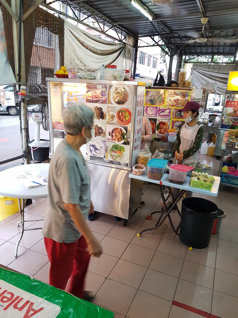 @ 百家香茶餐室 Bai Jia Xiang Kopitiam in PJ Kampung Cempaka