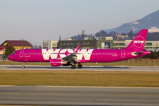 WOW Air - Airbus A321-211/S TF-WIN @ Salzburg