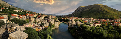 Mostar's crown jewel forms a majestic stone arch spanning the Neretva River by B℮n, photo rights reserved by <a href="http://www.flickr.com/photos/visbeek/">B℮n</a>

<b>Bosnia and Herz