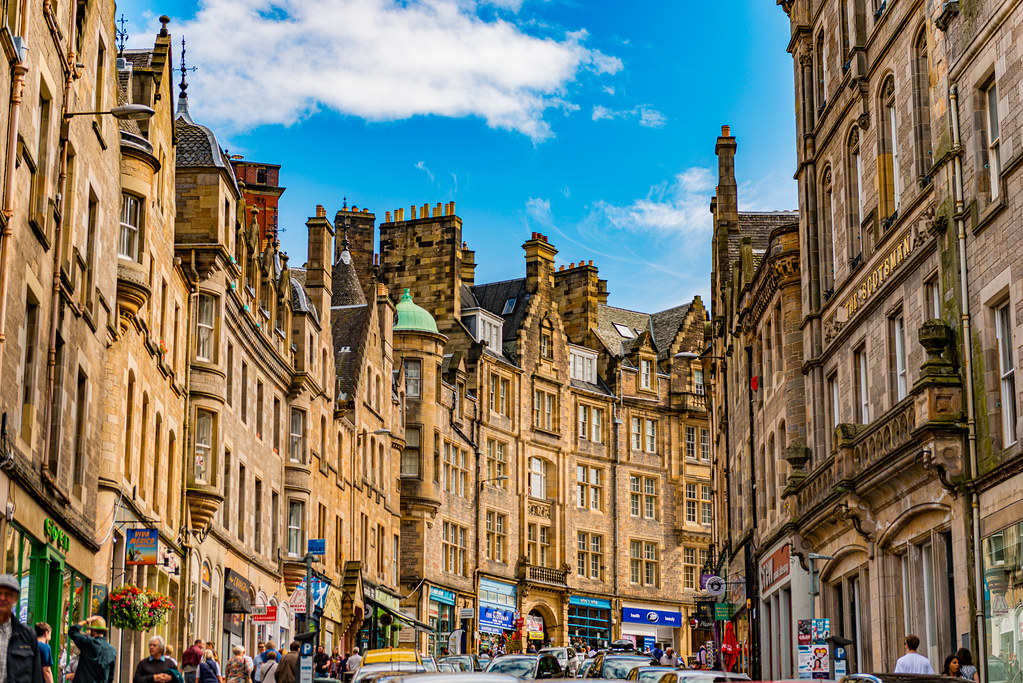 Royal Mile, Edinburgh, Scotland | CamelKW | Flickr