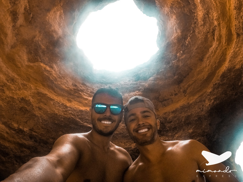 Visitar la Cueva de Benagil