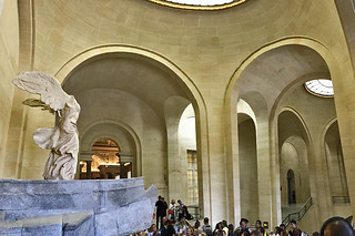 Musée du Louvre - Sculpture Winged Victory of Samothrace left side back