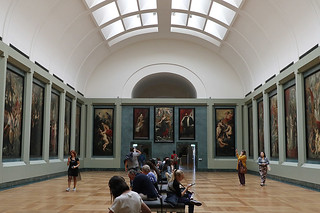 Musée du Louvre - Painting De Medici Gallery