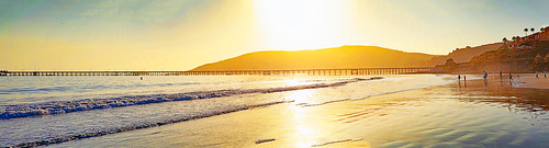 california sanluisobispocounty beach avilabeach coast water surf sunset reflection silhouette sanluisbay californiapolytechnicstateuniversitypier whalersisland pointsanluis sanluishill portsanluis avilastatebeach
