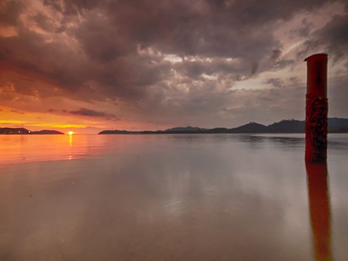 sunset sundown beach seascape shoreline coast pier cloud sea sky reflection travel trip lumut place perak malaysia canon eos700d canoneos700d sigmalens 10mm20mm wideangle