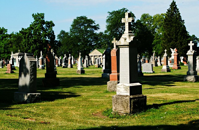 Resurrection Catholic Cemetery - Justice, Illinois