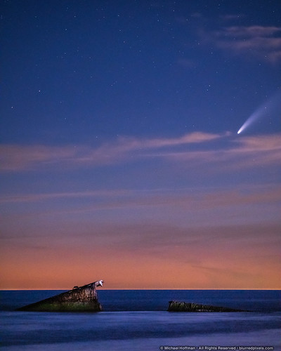 Comet NEOWISE over the wreck of the S. S. Atlantus