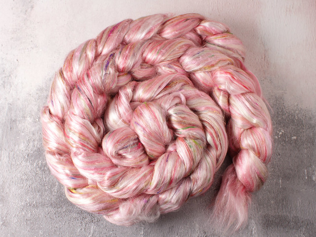 Karma Blend Bamboo, Recycled Sari Silk and Mint eco friendly combed top/roving spinning fibre 100g – ‘Bittersweet’