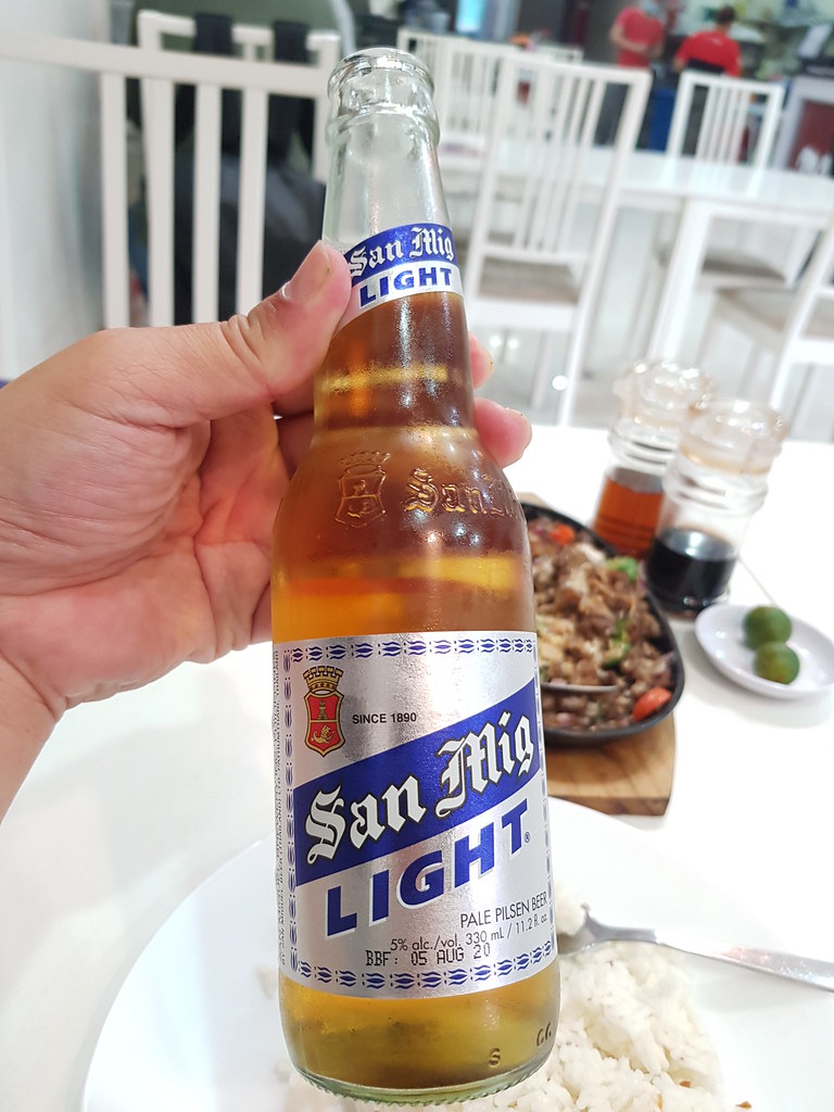 生力轻啤酒 San Miguel Light rm$14 @ Laguna Filipino Bar & Restaurant PJ Seksyen 19