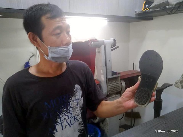 Shoes repair , Taipei, Taiwan, SJKen, July, 2020