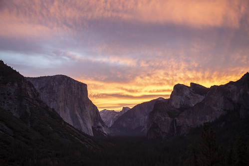 canon6d landscape nature outdoors outside california usa sunrise sky clouds mountains yosemite tunnelview
