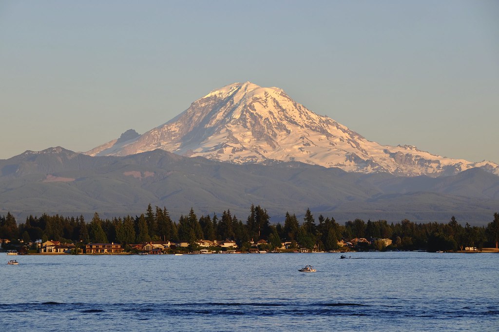 Mount Rainier as viewed from Lake Tapps