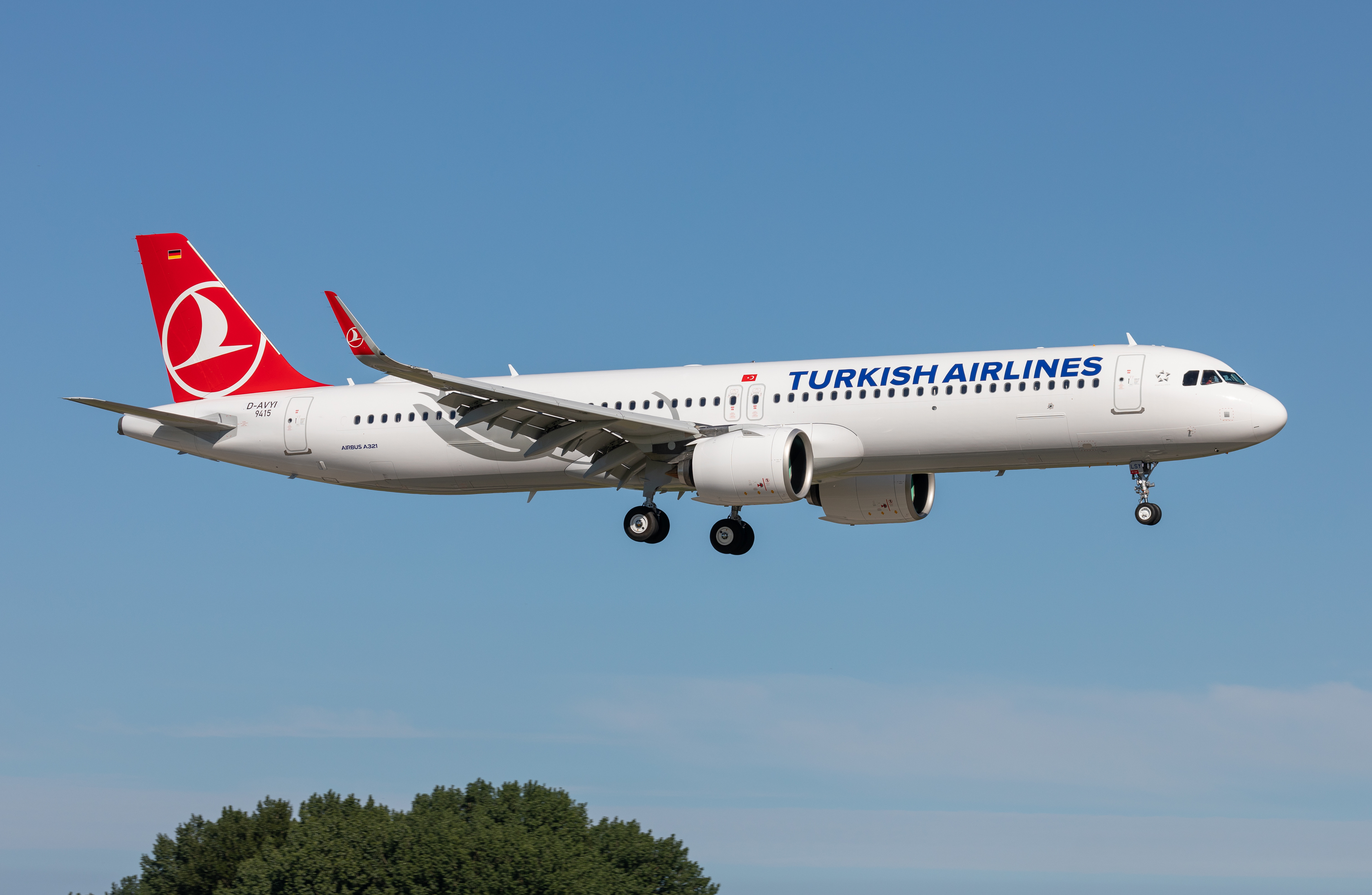Турецкая авиакомпания сайт. Airbus a321-253nx. Turkish Airlines a321neo. Turkish Airlines a320. A320neo Turkish Airlines.