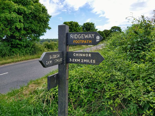 Saunderton - Chinnor Hill Circular Walk 