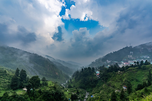 india bhagsu mcleodganj himachalpradesh cloud clouds mountain sony sonya7iii outdoor landscape