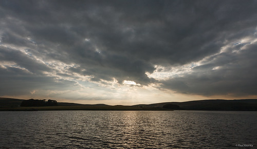 canoneos5d canonef1635mmf28lusm landscape sunset dramatic cloudy water ripples lake clouds malhamtarn yorkshiredales sun stormy uk nationaltrust