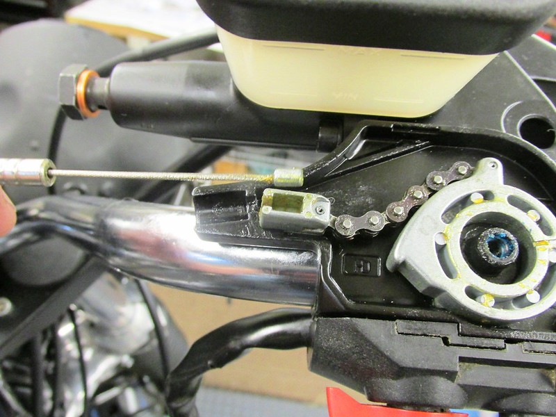 Throttle Cable Nipple Fits In Slot Of Block On End Of Throttle Cam Chain