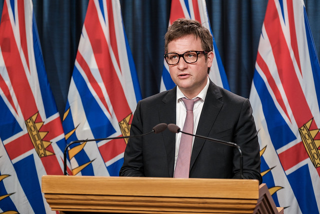 Province implements vaping action plan