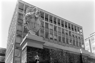 Hertford House, Manchester Square, Marylebone, 1987 87-5f-55-positive_2400
