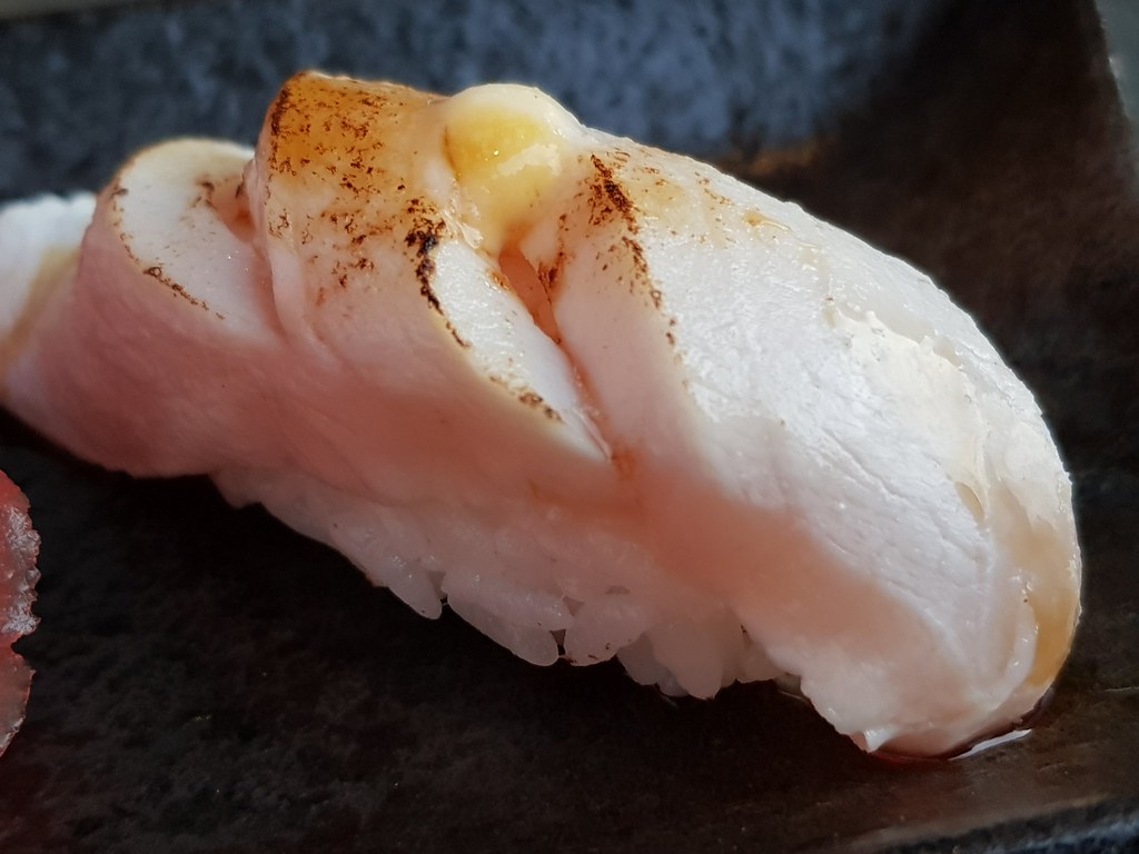 炙りとろ鮭寿司 Aburi Saaman Belly rm$8 @ 和食酒處 Peko Peko KL TTDI