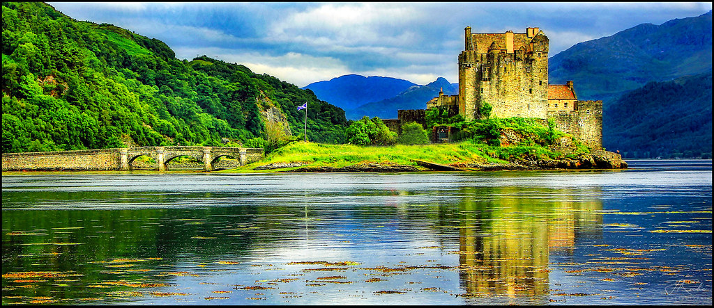 Eilean Donan Castle, Scotland.