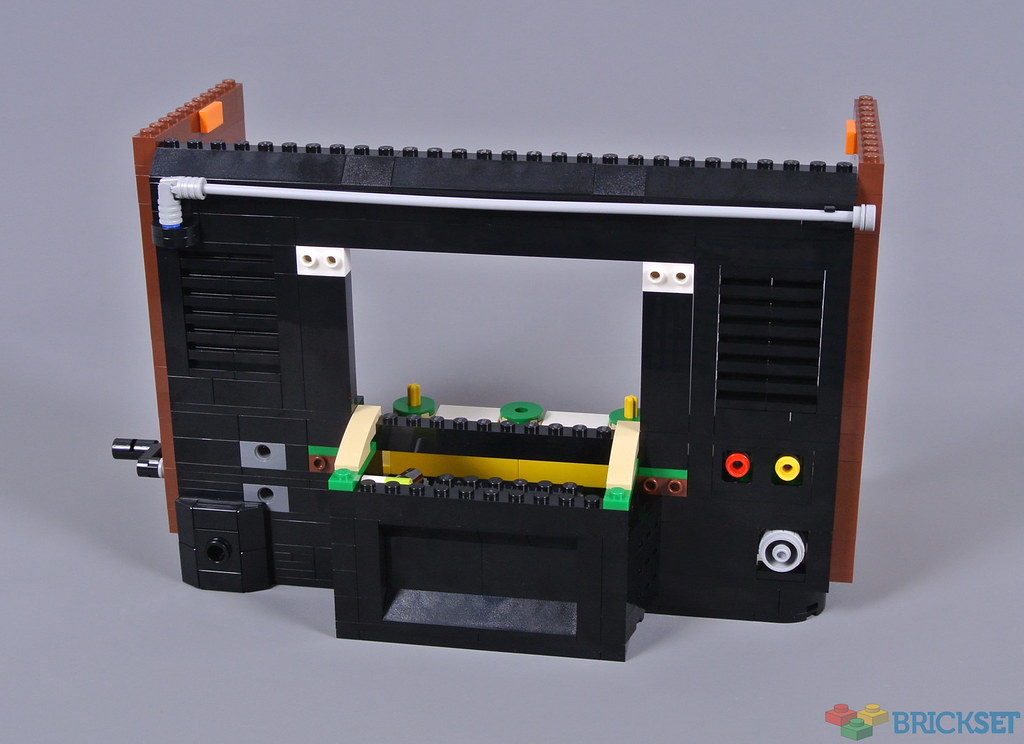 LEGO 71374 Nintendo Entertainment System review | Brickset