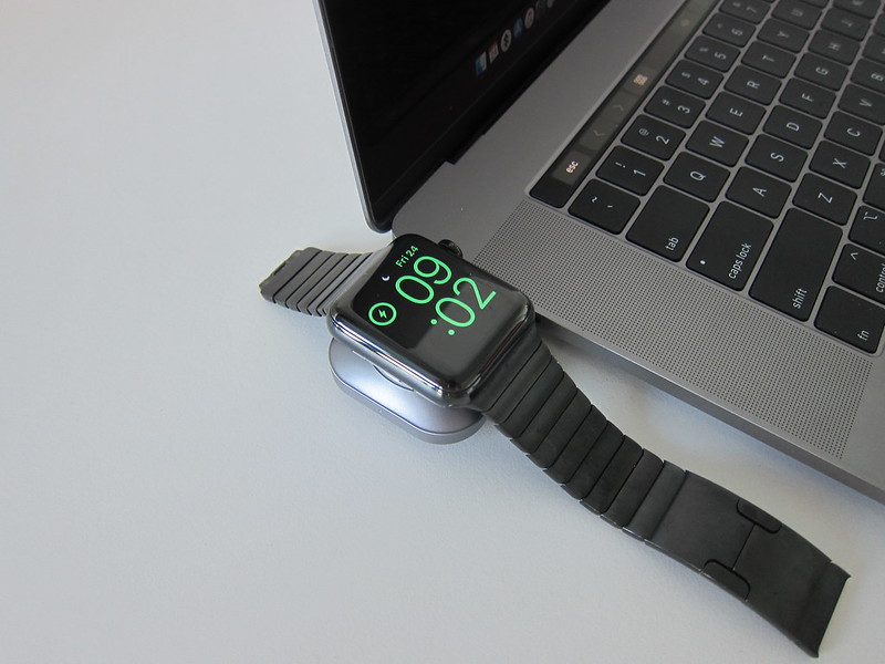 Satechi USB-C Apple Watch Magnetic Charging Dock - With MacBook Pro - Charging Apple Watch