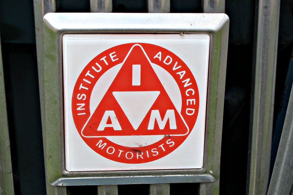 115 Institute of Advanced Motorists (RoadSmart) Badge | Flickr