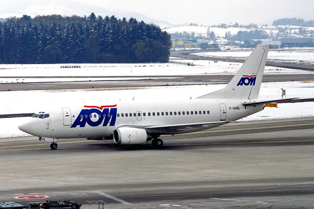AOM French Airlines Boeing 737-53C F-GHOL