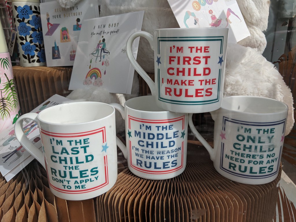 Birth order / Sibling order mugs