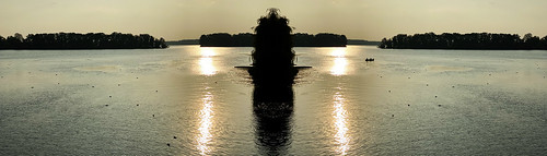 water waterworld mirror berlin lake tegelersee wasser spiegelung boot abend sunset sonnenuntergang gold