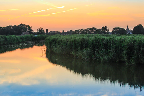 rondehoep waver sky reed river reflection amsterdam rural amstel curve sunset dusk twilight