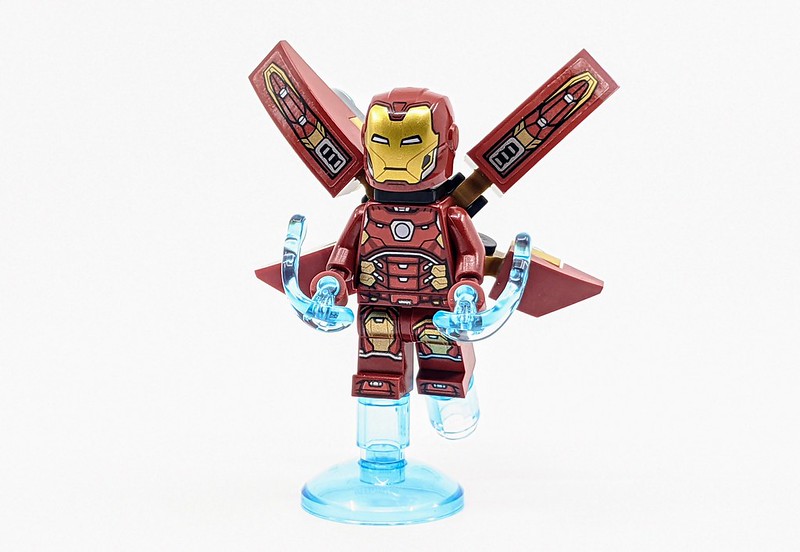 76167: Iron Man Armory Set Review