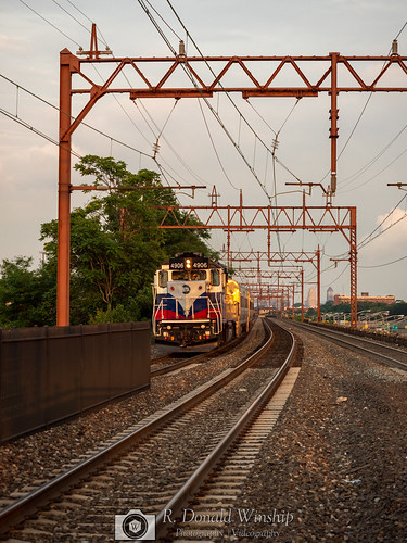 Sundrenched Singleton by R. Donald Winship Photography, East Orange, NJ
Train #341 rolls in, heading toward sunset.brickchurch essexcounty mncrwoh mncw4906