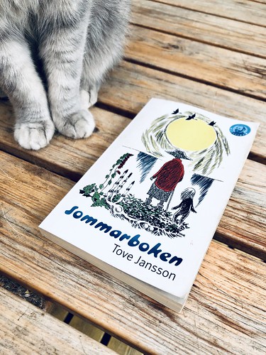 cats and books - the summer book, july 2020