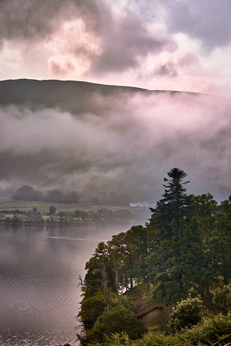 cumbria ullswater lake ullswaterlake waternook howtown june morning clouds cloudy nikon d7500 landscape waterscape moody mystical bankhouse bonscalepike june2020 mist fog foggy misty woods trees
